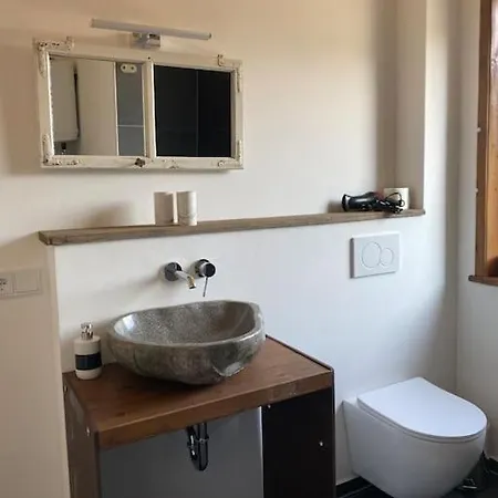 Apartment Ferienwohnung Huttenflair Augsburg
