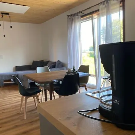 Ferienwohnung Huttenflair *