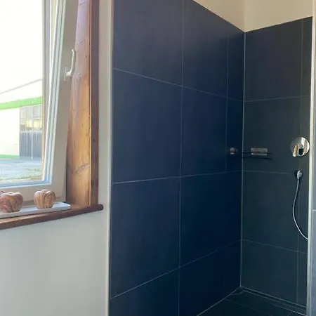 Ferienwohnung Huttenflair Apartment Augsburg